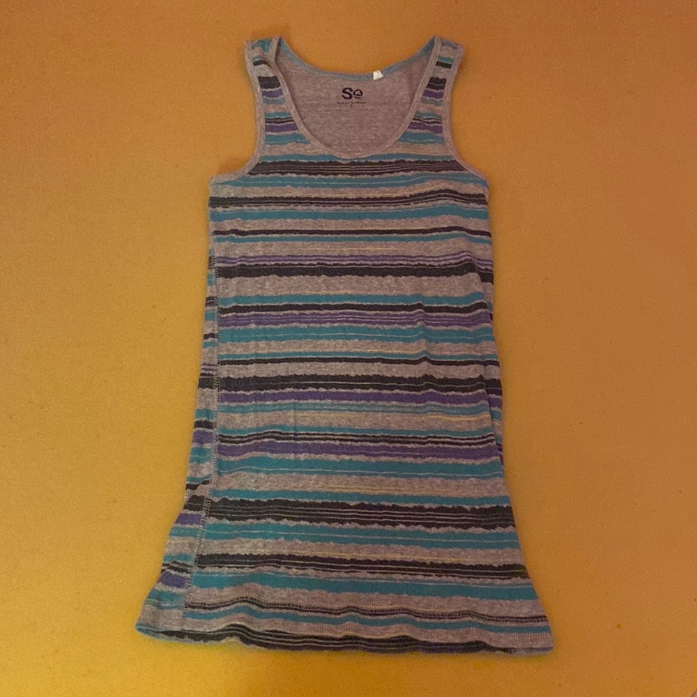 so brand grey tank top with blue strips size large